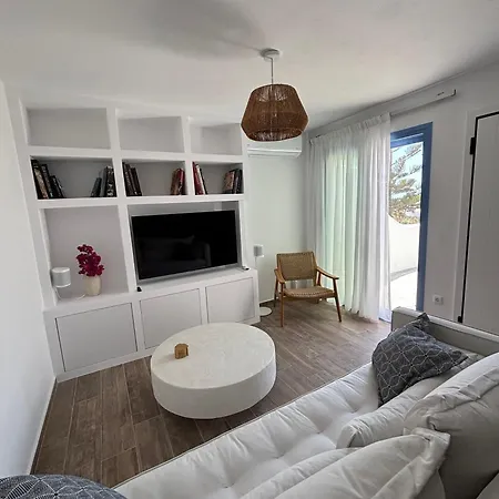 Relux Appartement Páros